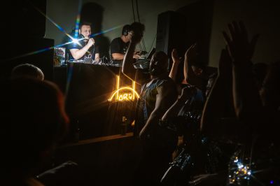 LETS DANCE — foto 9